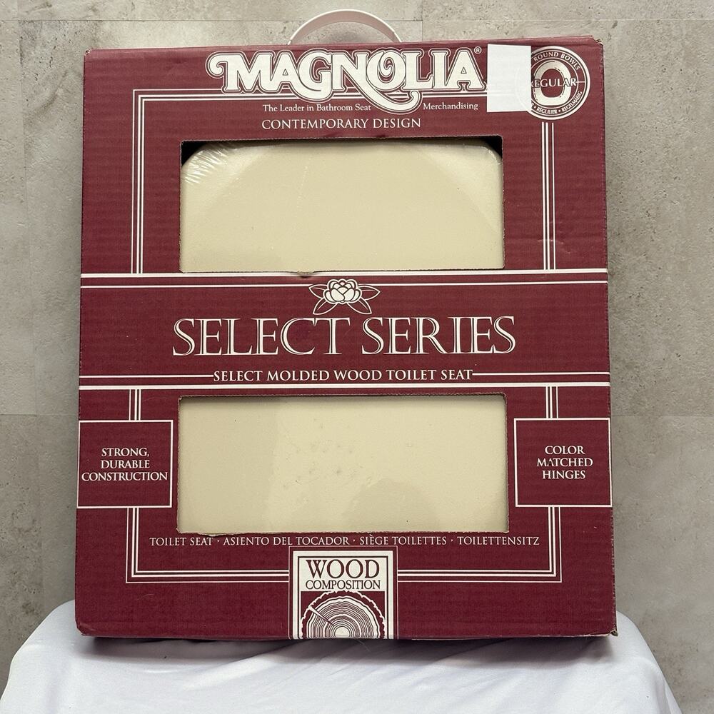 Vintage Magnolia Round Molded Wooden Toilet Seat Creme USA NEW Old Stock NIB